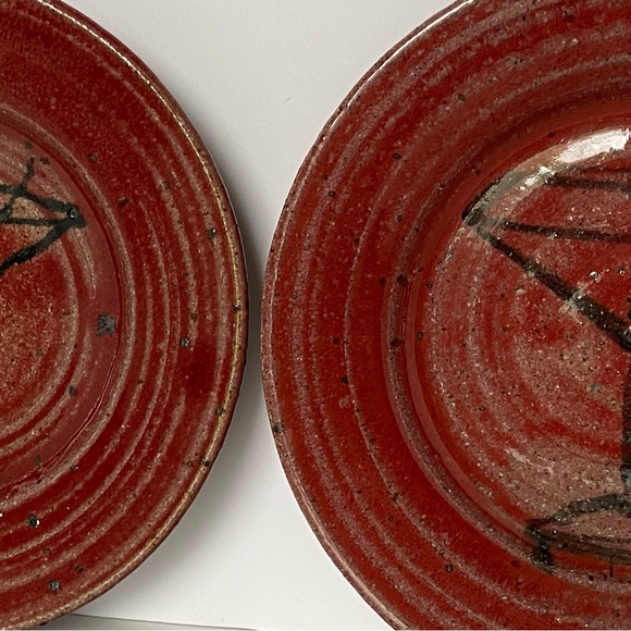 Pottery Hand Thrown Studio Plates Set of 2 with Martini Glass Burgundy Red EUC - Picture 8 of 16